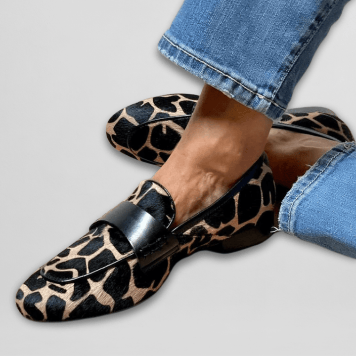 Noemi Orthopedic Support Loafers
