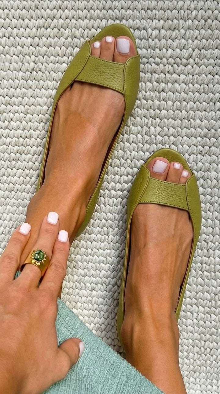 Adelina Comfortable Chic Sandals