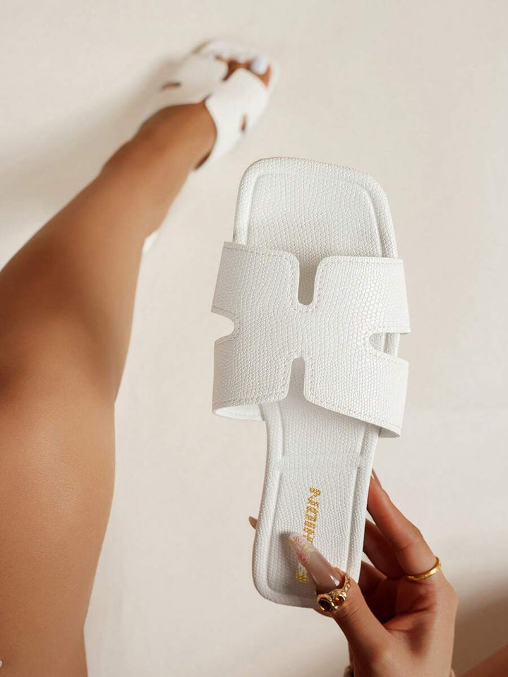 Elara Stylish Sandal