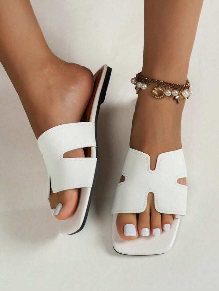 Elara Stylish Sandal