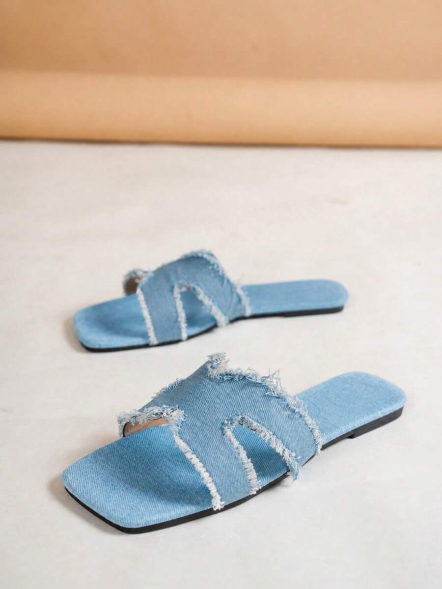 Elara Stylish Sandal