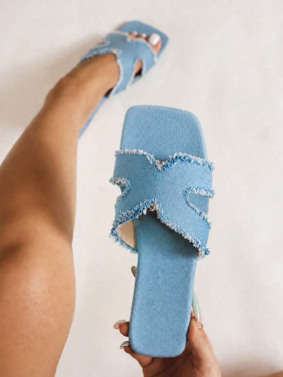 Elara Stylish Sandal