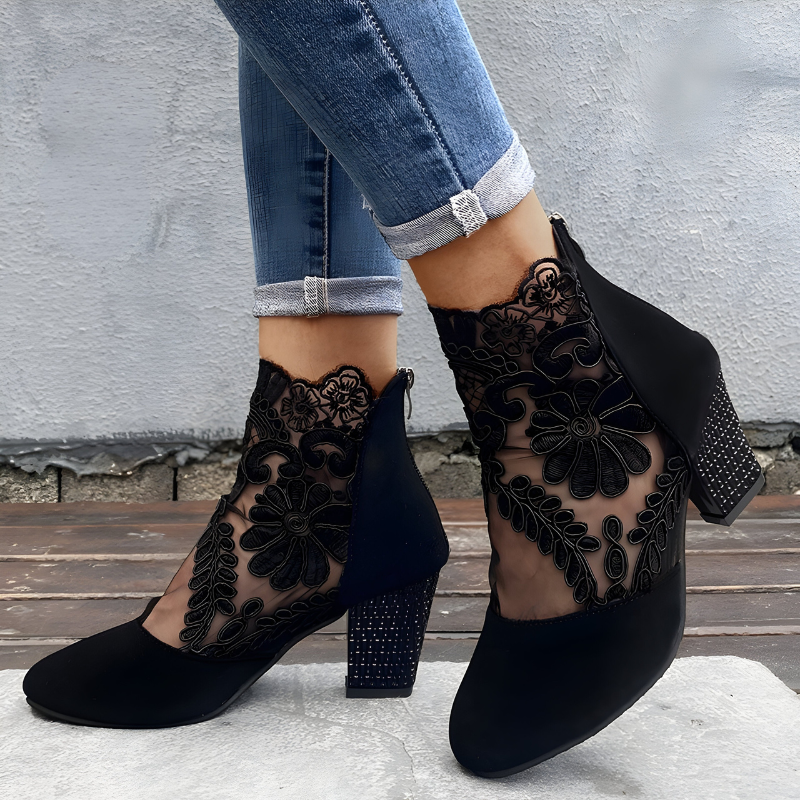 Lynora Orthopedic Heels - Black