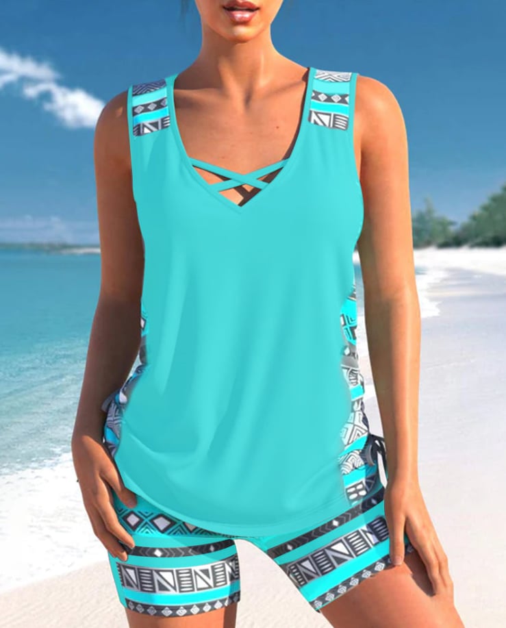 Printed Tankini Set With V-Neck