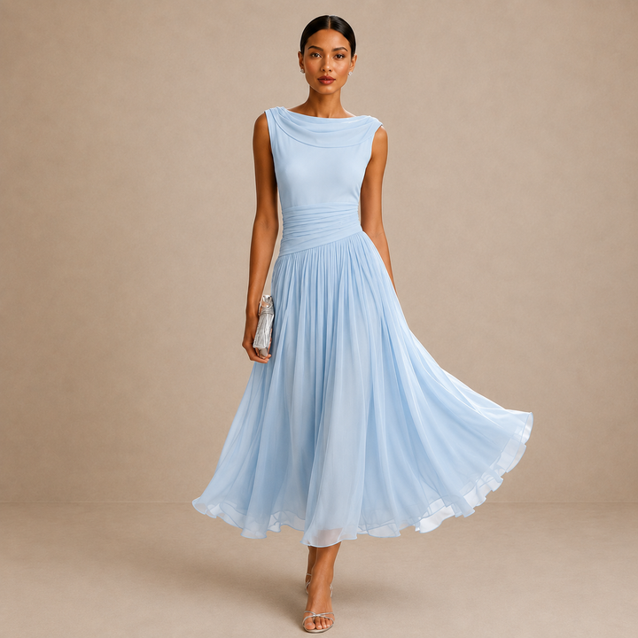 Iselle | Pleated Midi Dress