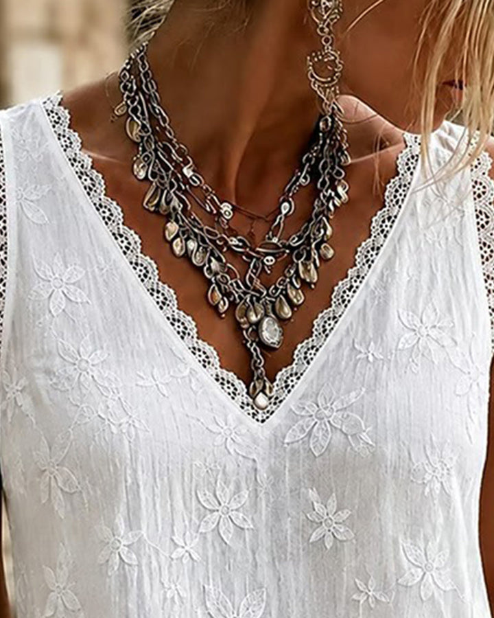 Ava – V-Neck Lace-Up Tank Top