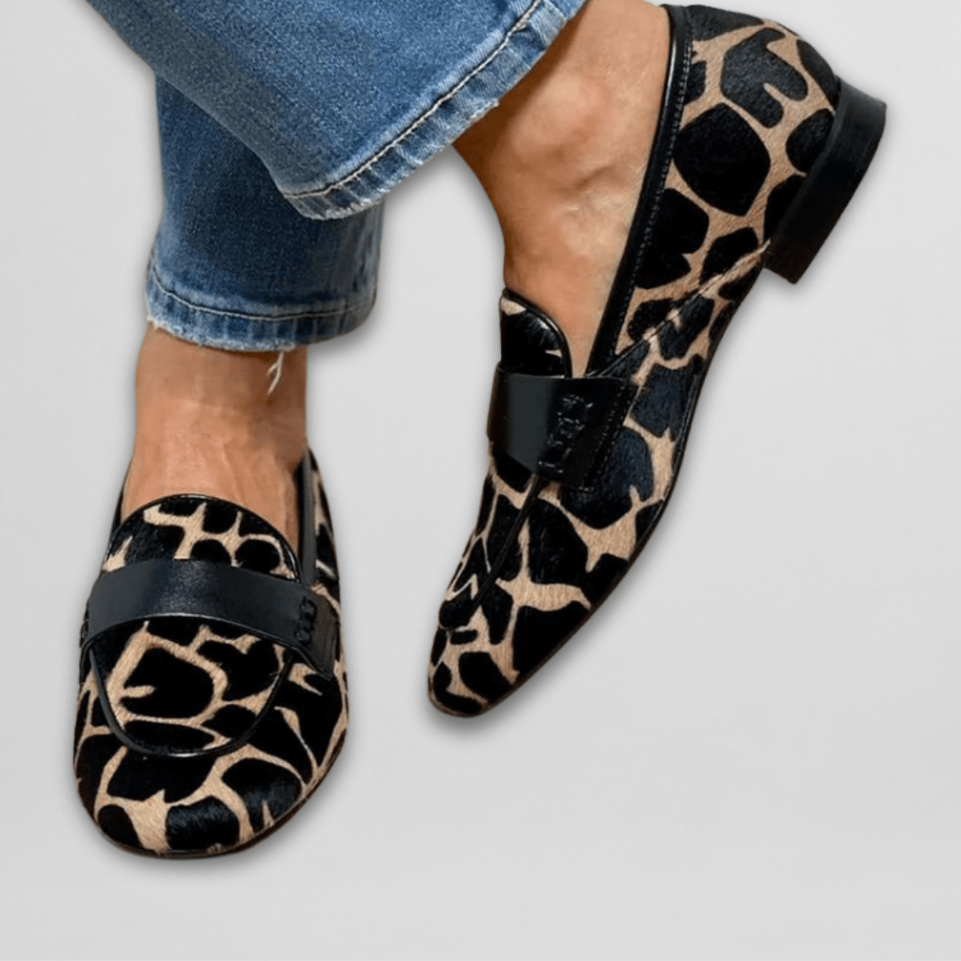 Noemi Orthopedic Support Loafers