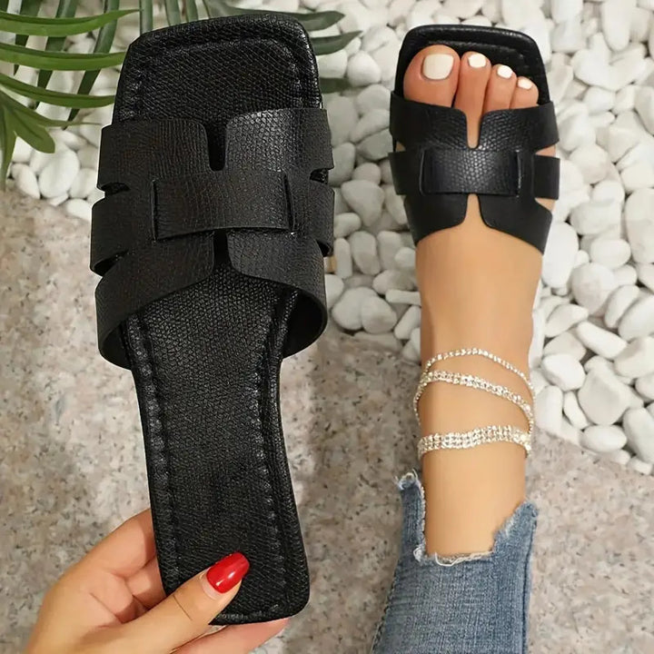 Flip-Flop Sandals - Black