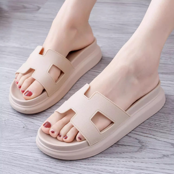 Thick Slippers Women's Summer 2024 New Ins Fashionable Korean Style Fashionable Outfit Indoor Non-slip Sandals