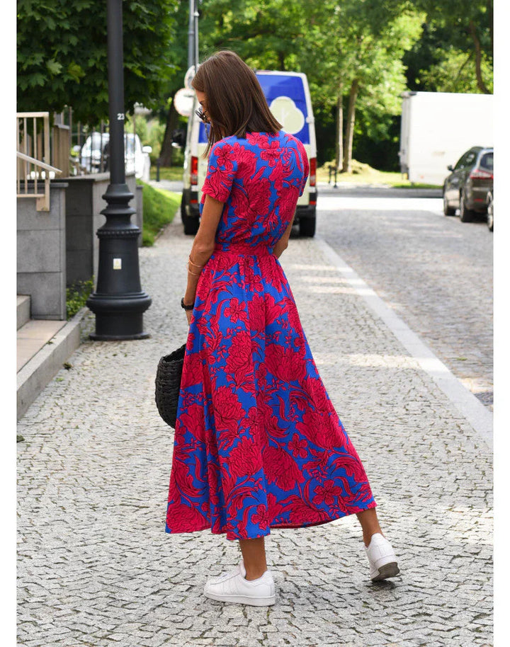 Manon – Elegant V-Neck Dress