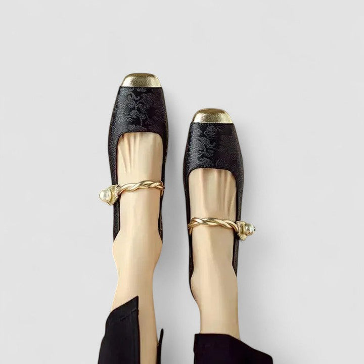 Romy – Comfort Mary Jane Heels