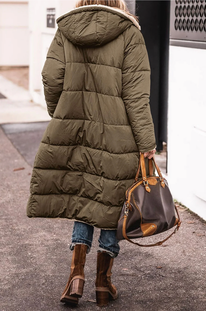 Tânia - Warm Reversible Cape