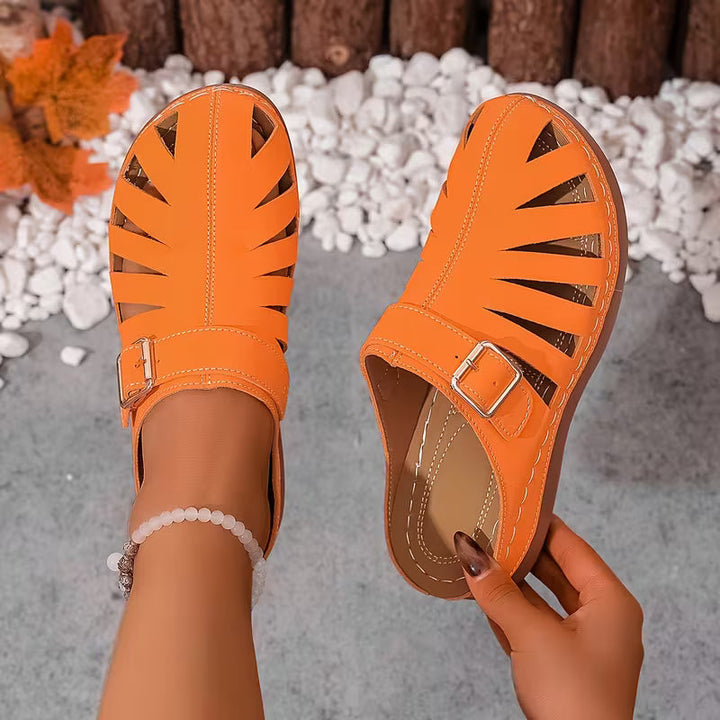 Alvena Closed-Toe Cut-Out Buckle Flat Sandals