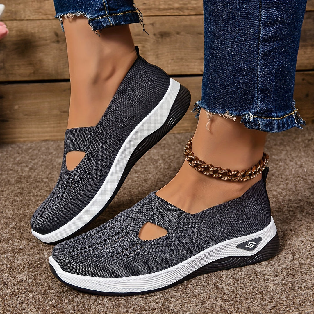 Alma Comfort Shoes
