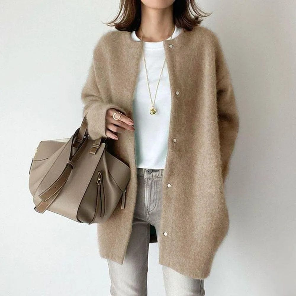Vânia - Luxurious Knit Coat