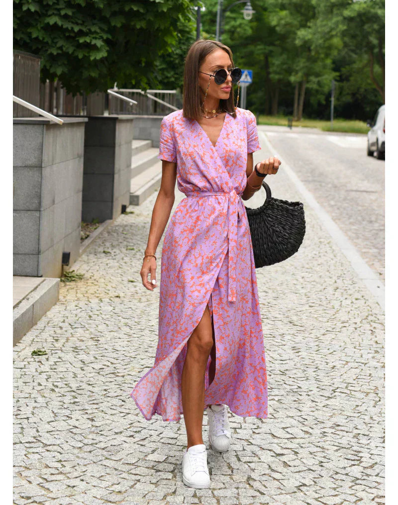 Manon – Elegant V-Neck Dress